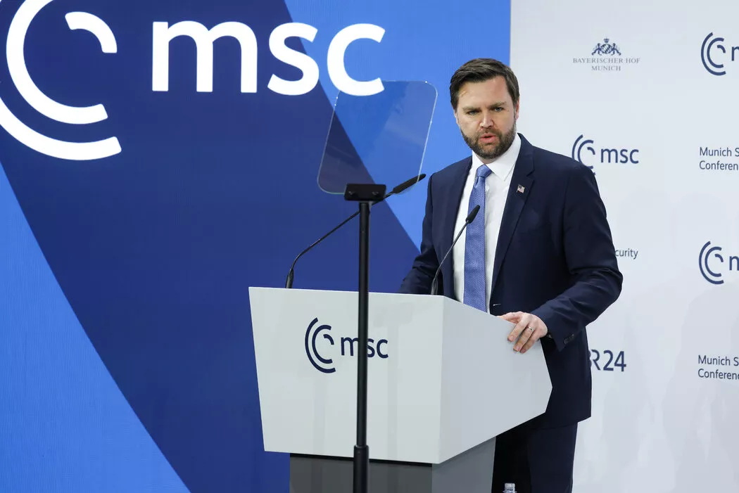 副总统万斯上个月在慕尼黑安全会议上的讲话震惊了欧洲领导人